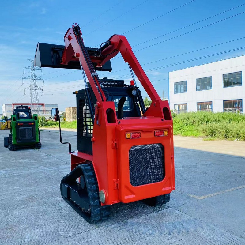 مسارات مطاطية للتوجيه الانزلاقي