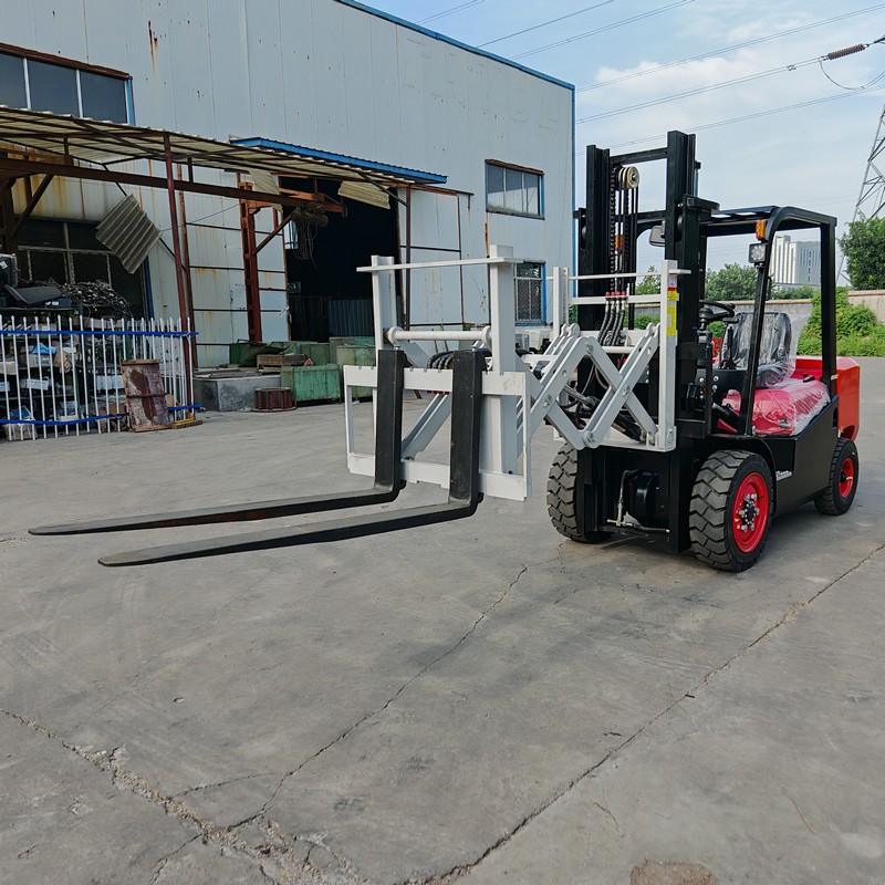 رافعة شوكية مقصية