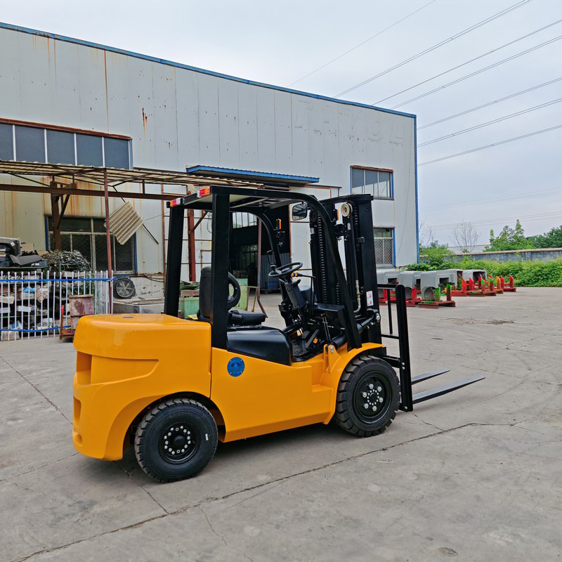 رافعة شوكية تعمل ببطارية ليثيوم