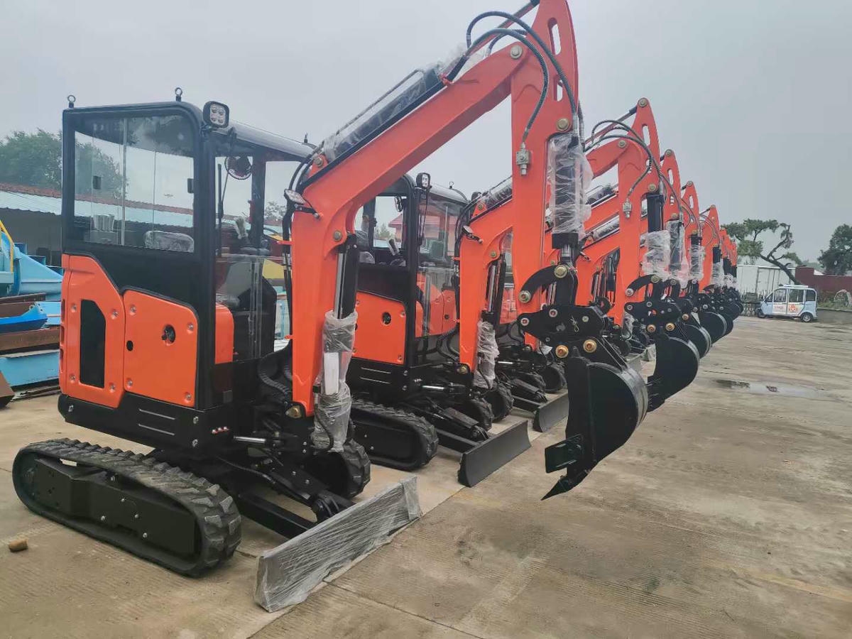 حفارة صغيرة للبيع